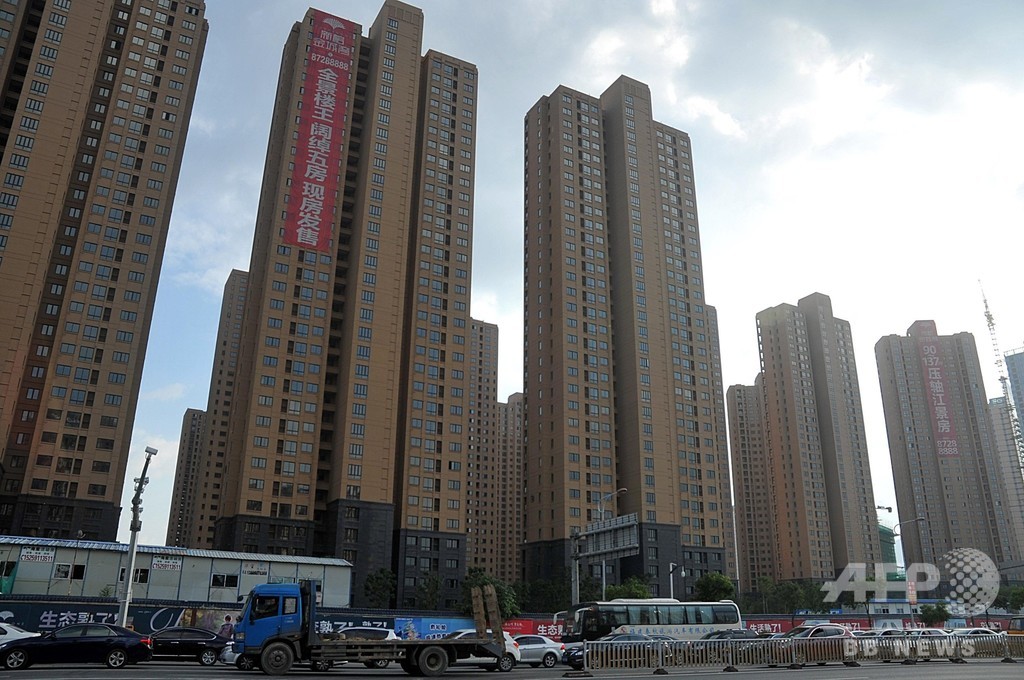 中国で「不動産を買ったら50%返金」、公益事業うたい金の流用か? 中国で「不動産を買ったら50%返金」、公益事業うたい金の流用か?