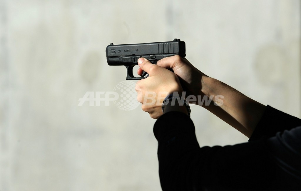 病院前で母親射殺、赤ちゃん奪う 看護師の女を逮捕 米テキサス 病院前で母親射殺、赤ちゃん奪う 看護師の女を逮捕 米テキサス