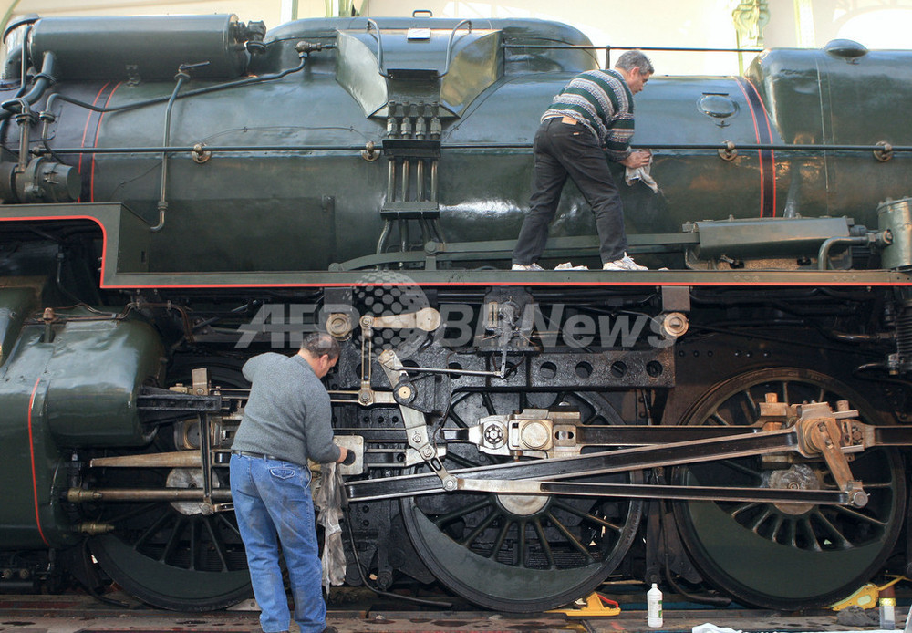 フランス国鉄70周年記念展覧会、懐かしの蒸気機関車も登場 写真3枚 国際ニュース:AFPBB News