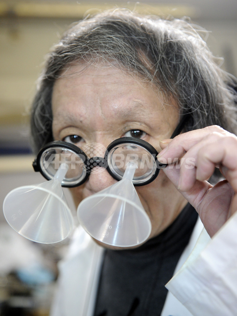日本珍道具学会会長、発明家の川上さん 写真5枚 ファッション ニュース
