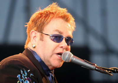 エルトン・ジョン、スペインのCollado Villalbaでコンサート