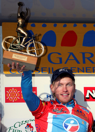 トロフィモフ 第38回エトワール・ド・ベセージュを制す