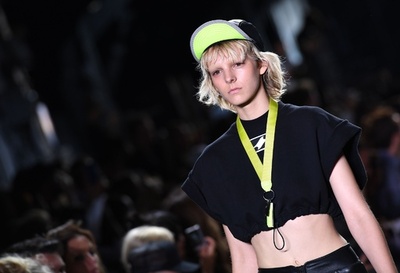 「アレキサンダー ワン」17年春夏