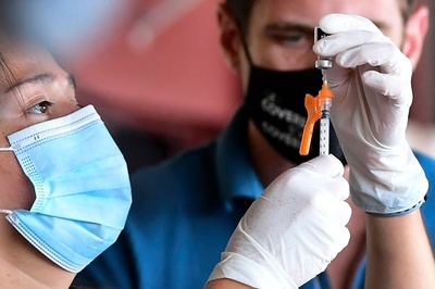 mRNAワクチンと心筋炎に「因果関係の可能性」 発症は「まれ」 WHO