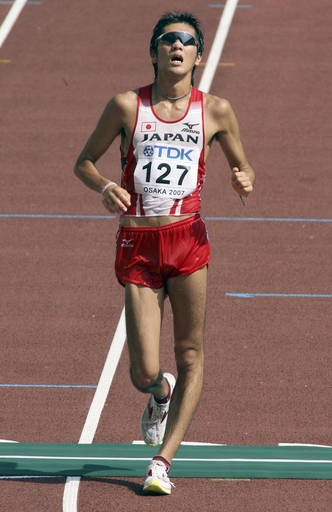 森岡 男子20キロメートル競歩で10位