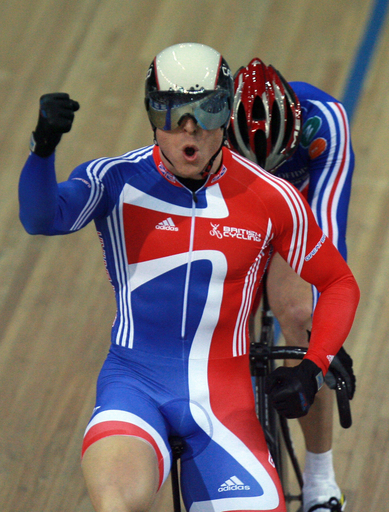 ＜UCIトラック・サイクリング世界選手権2007＞男子ケイリン、ホイ 金メダル獲得  - スペイン