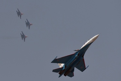 モスクワ近郊で戦闘機墜落、パイロット死亡