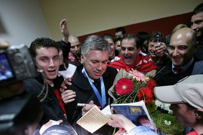 アンチェロッティ監督 ブルガリアで名誉博士号を取得