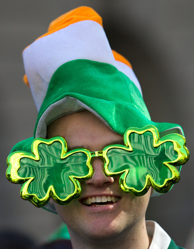 EU離脱の英国、アイルランド旅券の申請数が前年比2倍に