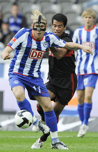 ヘルタ ホームでシュツットガルト下す