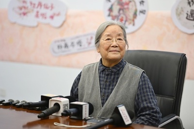 一冊の児童書から世界へ　中国を伝える物語