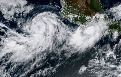 ハリケーン「ノーマ」発生、地震・ハリケーンに見舞われたばかりのメキシコへ