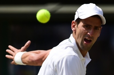 ジョコビッチが4強、マレーの試合にご立腹？ ウィンブルドン選手権