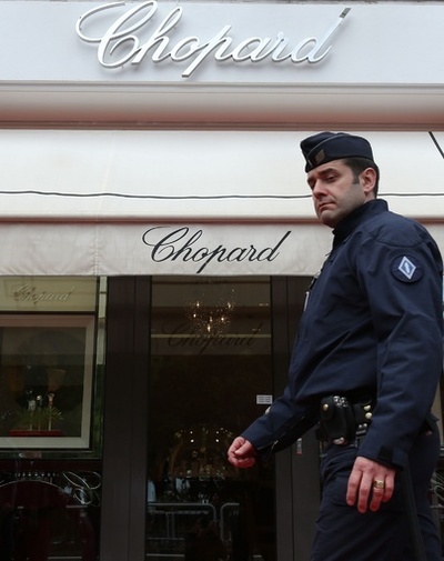 カンヌ映画祭の会場近くで宝石盗難、被害額1億4000万円超か