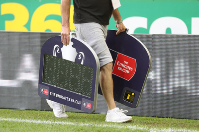 22年W杯でも5人交代可能に IFABが来年12月末まで措置延長