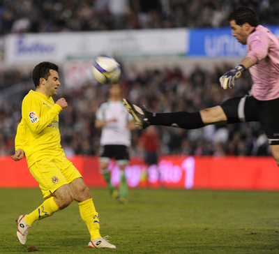 ラシン・サンタンデールとビジャレアルは引き分けに終わる