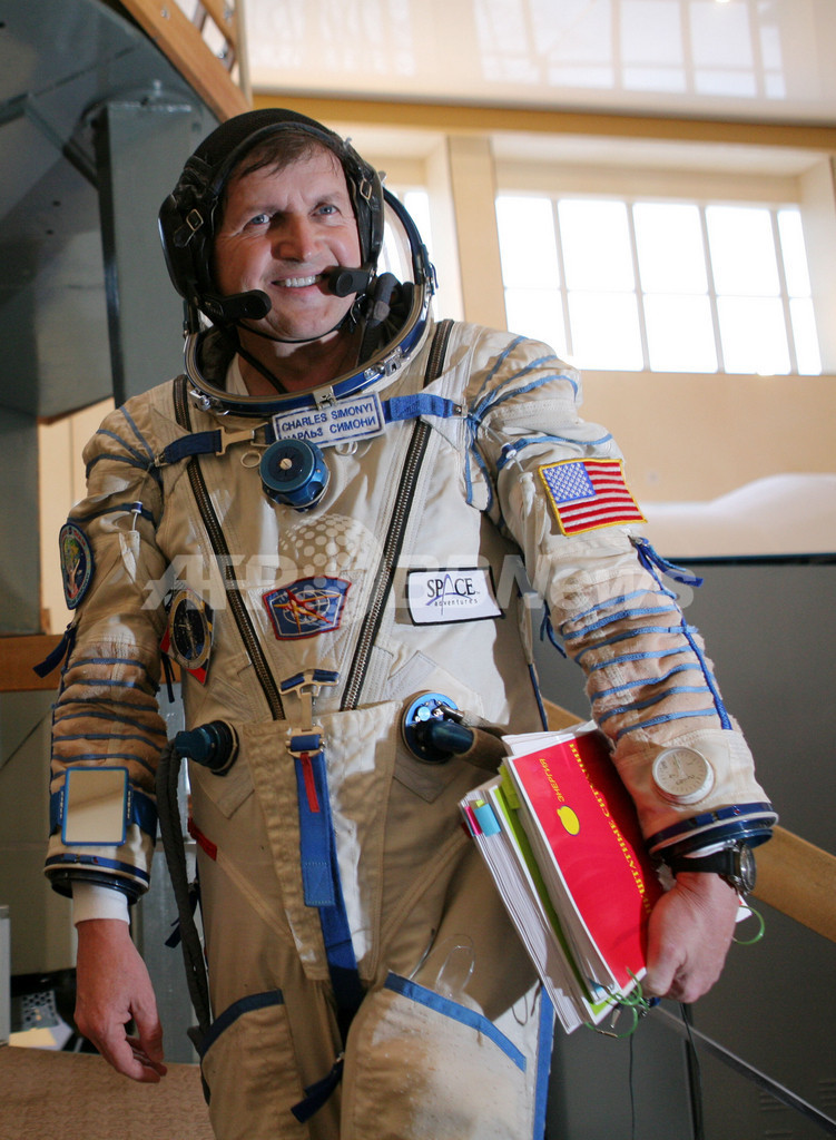 米ソフトウエア長者シモニー氏、再び宇宙旅行 26日打ち上げ