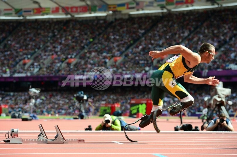 義足のピストリウスが準決勝進出、男子400メートル