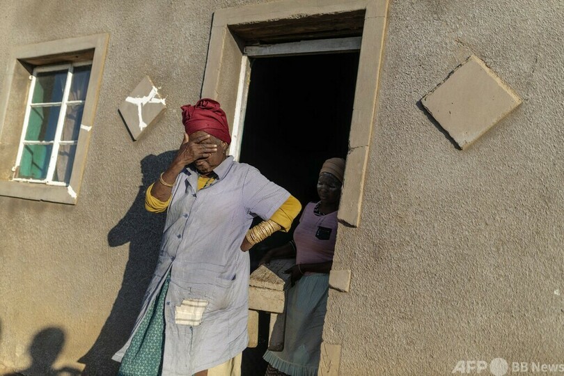 南ア「死の村」 高齢者狙う連続殺人事件
