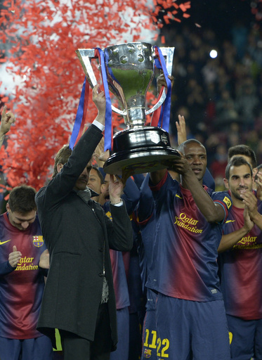 FCバルセロナが優勝セレモニー 写真10枚 国際ニュース：AFPBB News