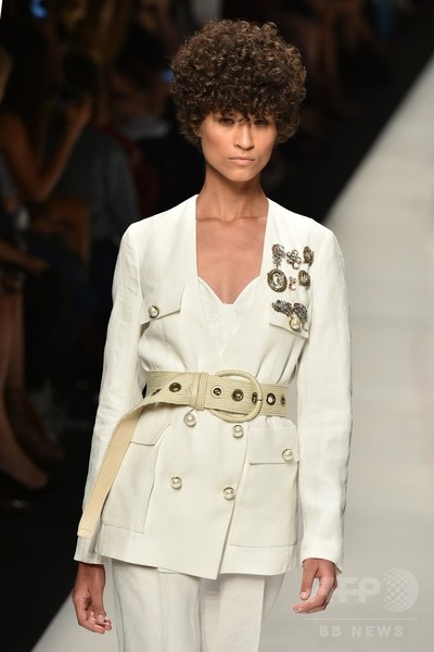 「エルマンノ シェルヴィーノ」17年春夏