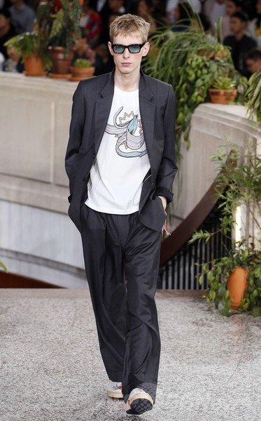 ガーデニングからインスパイア、「ポール・スミス」15年春夏メンズ