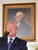 米首都ワシントンのホワイトハウスで、シリアへの攻撃を開始したと演説するドナルド・トランプ大統領（2018年4月13日撮影）。(c)AFP PHOTO / Mandel NGAN