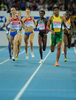 第13回世界陸上大邱大会（13th IAAF World Championships in Athletics Daegu）は4日、女子800メートル決勝が行われ、ロシアのマリア・サビノワ（Mariya Savinova）が1分55秒87で金メダルを獲得した。

レースに臨む南アフリカのキャスター・セメンヤ（Caster Semenya、右）とマリア・サビノワ（左、2011年9月4日撮影）。(c)AFP/OLIVIER MORIN