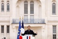 仏北東部ビレコトレで、フランス語とフランス語圏文化に特化した博物館の開設式で演説するエマニュエル・マクロン大統領（2023年10月30日撮影）。(c)CHRISTIAN HARTMANN / POOL / AFP