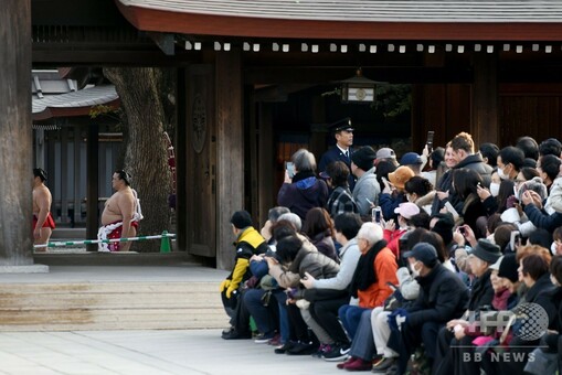 3横綱が明治神宮で新春恒例の奉納土俵入り 写真14枚 国際