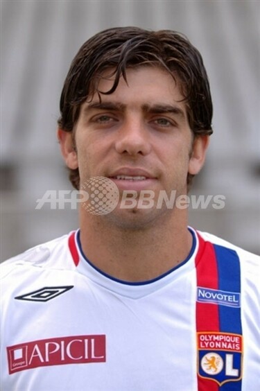 ジュニーニョ・ペルナンブカーノ フランス国籍取得へ 写真1枚 国際