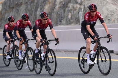 イネオスがレース参加を一時休止 SDの急死、新型コロナの懸念で