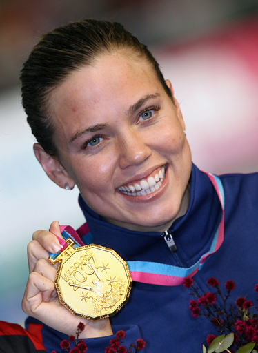 ＜第12回世界水泳選手権＞競泳、コーグリン 女子100メートル背泳ぎ決勝で金メダルを獲得する- オーストラリア