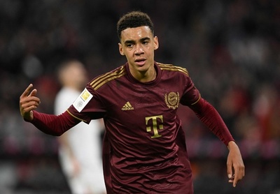 バイエルン5試合ぶり白星、ムシアラが1G2Aの活躍