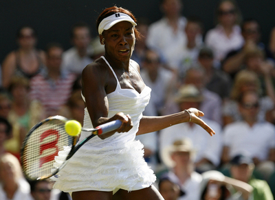 ヴィーナス、エナンら2回戦突破 ウィンブルドン選手権