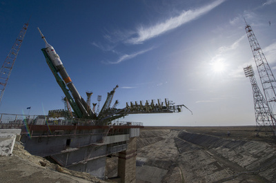 ロシア、一回のロケット打ち上げで衛星73基の軌道投入に成功