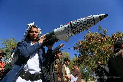 イエメンのフーシ派、米空母への2度目の攻撃を発表