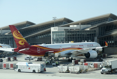 香港航空保有の7機、空港当局が差し押さえ 支払いの遅延で