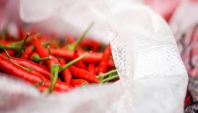 韓国 中国から粉唐辛子、チリソース、キムチを大量輸入