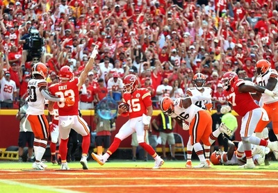 マホームズの活躍でチーフスが逆転勝利 パッカーズ大敗