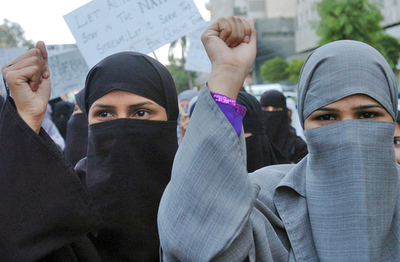 イスラム慈善団体、国連安保理決議に準じて非合法化 - パキスタン