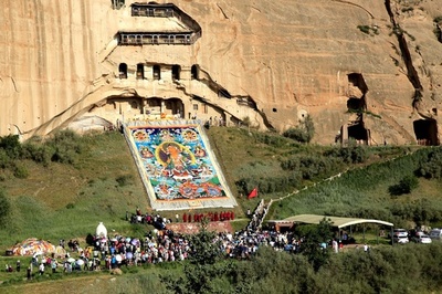 甘粛省の千年の古刹石窟群、デジタルにより生まれ変わる