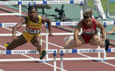 ネビン 女子100メートルハードル準決勝へ