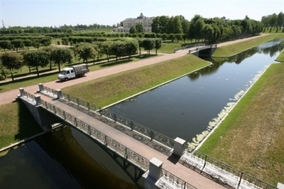 今年一番の大物？橋を盗んだ男、逮捕される