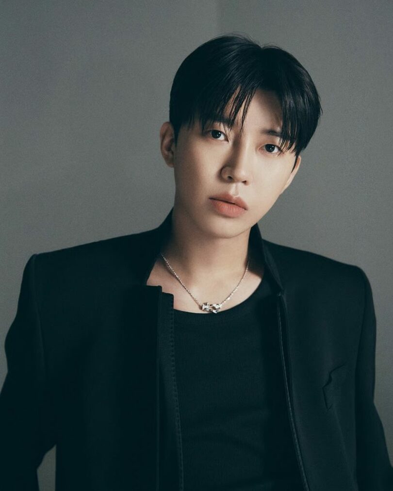 (c)STARNEWS