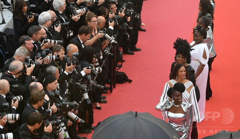 黒人女優たちもレッドカーペットで差別非難、カンヌ国際映画祭