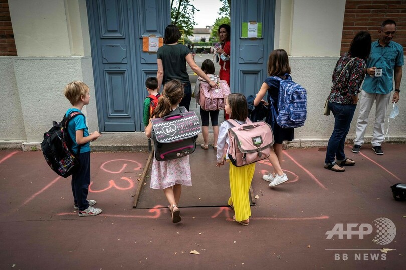 世界のコロナ感染、900万人超える 各地で拡大止まらず