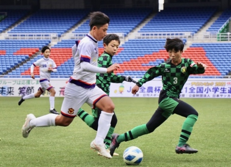 強豪チームが日産スタジアムに集結 日本一はどのチームに ｊａ全農杯全国小学生選抜サッカー決勝大会開催 写真1枚 国際ニュース Afpbb News