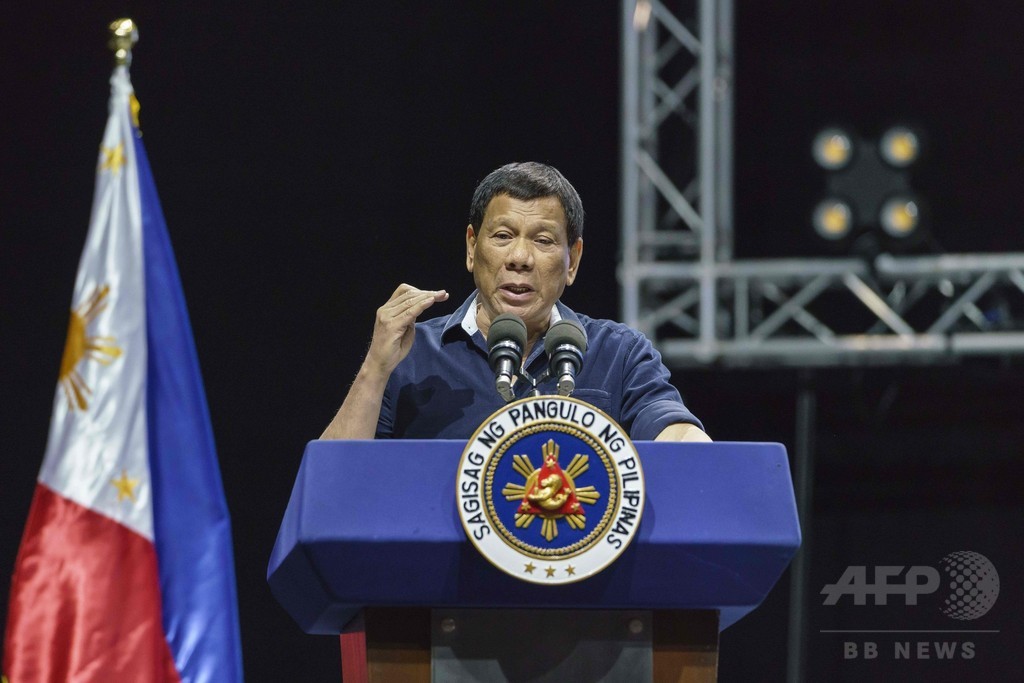 比セブ州知事が襲撃される、ドゥテルテ大統領が殺害を警告 比セブ州知事が襲撃される、ドゥテルテ大統領が殺害を警告