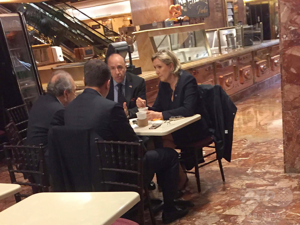 仏極右ルペン氏がトランプタワー訪問、トランプ氏と面会はなしか 仏極右ルペン氏がトランプタワー訪問、トランプ氏と面会はなしか
